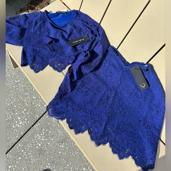 🍋NWT For Love & Lemons Long Sleeve Lace Crop and Skirt Navy 2 Piece Ser L - Picture 3 of 11